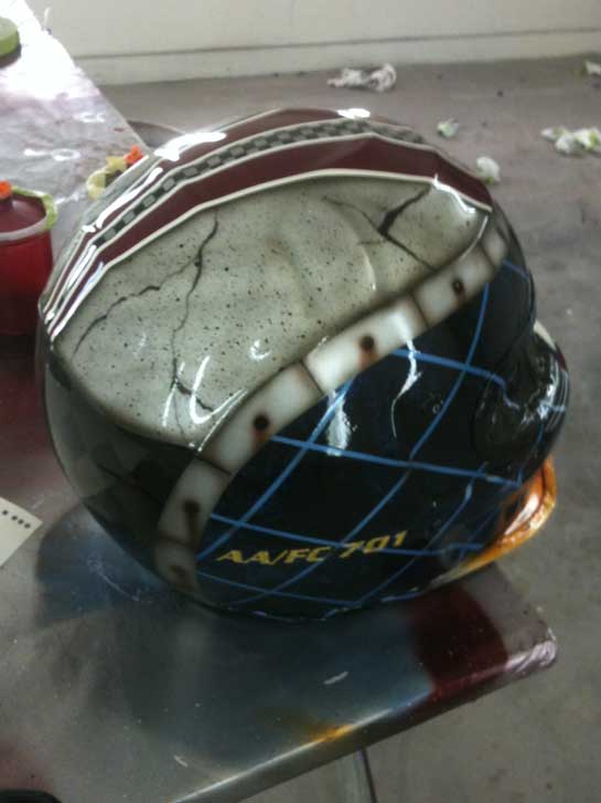 custom helmet paint -9